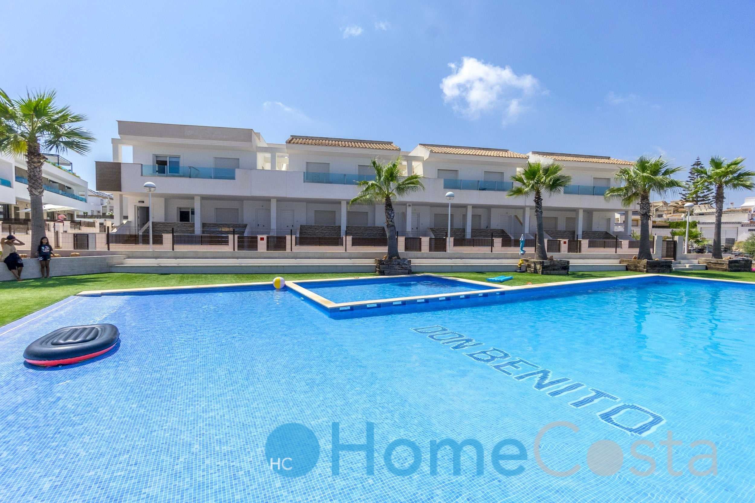 Newbuild townhouses in Los Altos, Torrevieja