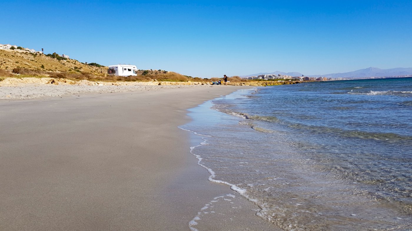 1745834645-product_file-423716