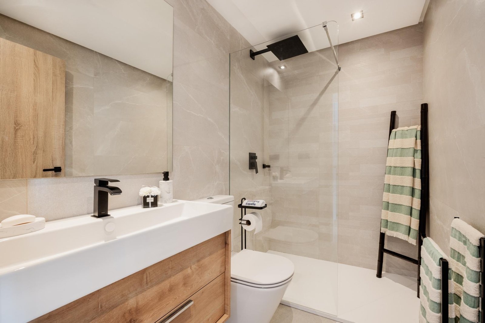 1745573974-product_file-411819