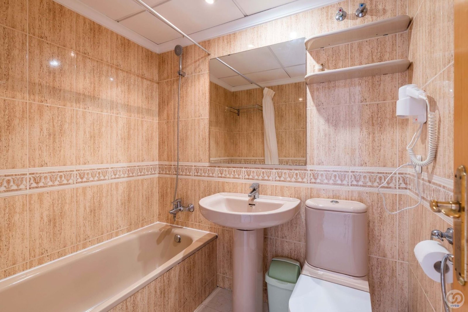 1771217449-property_image-142417