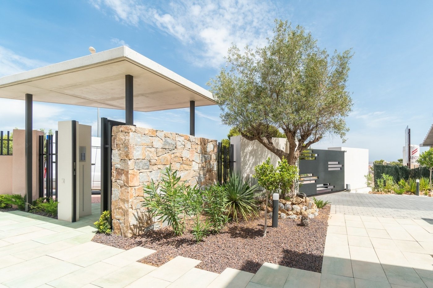 1774947038-property_image-251031